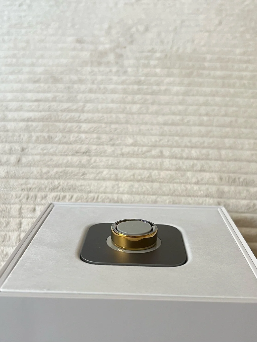 Gold Oura Ring - Brand New, Size 8
